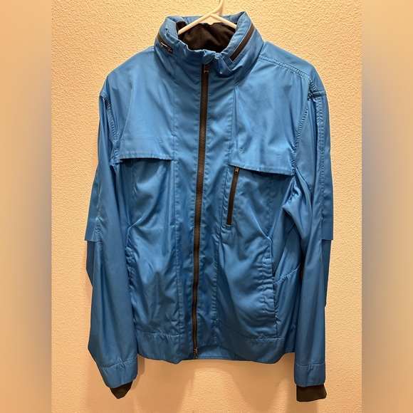 LULULEMON BLUE MENS WINDBREAKER (SIZE L) - Picture 1 of 4